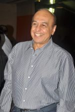 at trade analyst Amod Mehra_s birthday in Andheri on 13th July 2012 (11).JPG