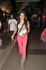 Sherlyn Chopra snapped in Airport, Mumbai on 15th July 2012 (5).JPG