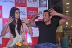 Diana Penty promotes Cocktail in Reliance Digital, Mumbai on 20th July 2012 (26).JPG