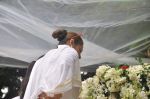 at Rajesh Khanna_s Funeral in Mumbai on 19th July 2012 (119).JPG