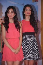 Neha Sharma, Sarah Jane at Kya Super Cool Hain Hum promotions in NM College, Mumbai on 21st July 2012 (66).JPG