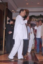 at Rajesh Khanna chautha in Mumbai on 21st July 2012 (162).JPG