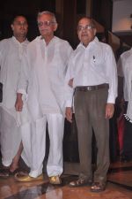 at Rajesh Khanna chautha in Mumbai on 21st July 2012 (199).JPG