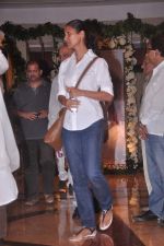 at Rajesh Khanna chautha in Mumbai on 21st July 2012 (222).JPG