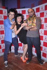 Meiyang Chang, Aditi Singh Sharma, Raghu Ram at Agnee_s Bollywood debut gig in Blue Frog on 24th July 2012 (112).JPG