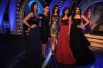 Karisma Kapoor, Genelia D Souza at the Finale of UTVstars Lux The Chosen One on 25th July 2012 (14).jpg