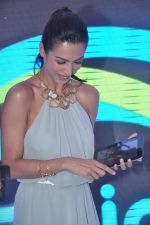 Malaika Arora Khan launches Swipe Tablet in  Taj Mahal Palace Hotel on 25th July 2012 (68).JPG