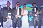 Malaika Arora Khan launches Swipe Tablet in  Taj Mahal Palace Hotel on 25th July 2012 (76).JPG