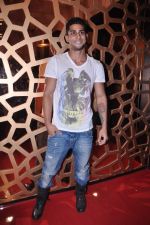 Prateik Babbar at Ave 29 Event Gallery Opening in Hughes Road on 27th July 2012 (163).JPG