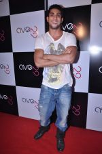 Prateik Babbar at Ave 29 Event Gallery Opening in Hughes Road on 27th July 2012 (176).JPG