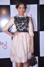Sonam Kapoor at Ave 29 Event Gallery Opening in Hughes Road on 27th July 2012 (148).JPG