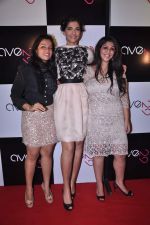 Sonam Kapoor at Ave 29 Event Gallery Opening in Hughes Road on 27th July 2012 (149).JPG