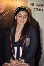 Alia Bhatt at Student of the Year first look in PVR on 2nd Aug 2012 (318).JPG