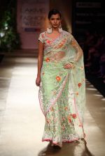Model walk the ramp for Pallavi Jaikishan show at Lakme Fashion Week Day 1 on 3rd Aug 2012 (71).JPG