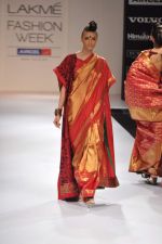 Model walk the ramp for Gaurav show at Lakme Fashion Week Day 3 on 5th Aug 2012 (32).JPG