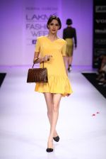 Model walk the ramp for Komal Sood, Pernia Qureshi show at Lakme Fashion Week Day 2 on 4th Aug 2012 (131).JPG