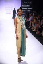 Model walk the ramp for Shift,Payal Khandwala,Roma Narsinghani show at Lakme Fashion Week Day 2 on 4th Aug 2012 (174).JPG