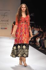 Model walk the ramp for payal Kapoor show at Lakme Fashion Week Day 3 on 5th Aug 2012 (39).JPG