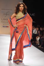 Model walk the ramp for payal Kapoor show at Lakme Fashion Week Day 3 on 5th Aug 2012 (41).JPG