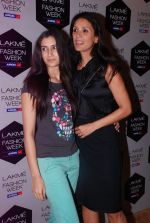 Mehr Jessia at Sanchita Ajjampur show at Lakme Fashion Week Day 4 on 6th Aug 2 (30).JPG