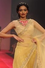 Model walk the ramp for Bhairavi Jaikishan show at Lakme Fashion Week Day 4 on 6th Aug 2012 (29681079).JPG