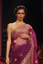Model walk the ramp for Bhairavi Jaikishan show at Lakme Fashion Week Day 4 on 6th Aug 2012 (29681107).JPG