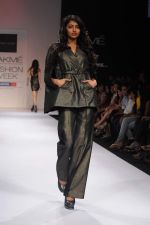 Model walk the ramp for Rajat Tangri show at Lakme Fashion Week 2012 Day 5 in Grand Hyatt on 7th Aug 2012 (23).JPG