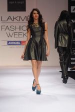 Model walk the ramp for Rajat Tangri show at Lakme Fashion Week 2012 Day 5 in Grand Hyatt on 7th Aug 2012 (25).JPG