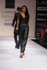 Model walk the ramp for Rajat Tangri show at Lakme Fashion Week 2012 Day 5 in Grand Hyatt on 7th Aug 2012 (64).JPG