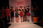 Model walk the ramp for Talent Box Kitch show at Lakme Fashion Week 2012 Day 5 in Grand Hyatt on 7th Aug 2012 (1).JPG