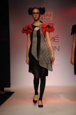 Model walk the ramp for Talent Box Kitch show at Lakme Fashion Week 2012 Day 5 in Grand Hyatt on 7th Aug 2012 (14).JPG