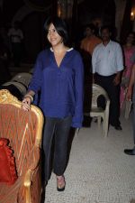 Ekta Kapoor on the sets of Parichay - Nayee Zindagi Kay Sapno Ka in Mumbai on 9th Aug 2012 (60).JPG