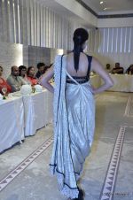 Model walk the ramp for Anamika Khanna show at PCJ Delhi Couture Week on 9th Aug 2012 (154).JPG