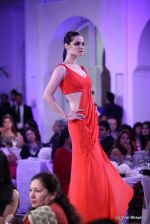 Model walk the ramp for Gaurav Gupta show at PCJ Delhi Couture Week on 9th Aug 2012 (145).JPG