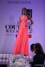 Model walk the ramp for Gaurav Gupta show at PCJ Delhi Couture Week on 9th Aug 2012 (166).JPG