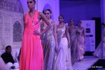 Model walk the ramp for Gaurav Gupta show at PCJ Delhi Couture Week on 9th Aug 2012 (191).JPG