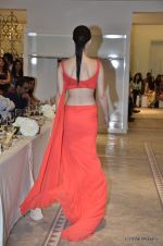 Model walk the ramp for Gaurav Gupta show at PCJ Delhi Couture Week on 9th Aug 2012 (59).JPG