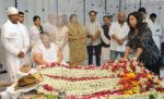  at Ashok Mehta_s funeral in Mumbai on 17th Aug 2012  (3).jpg
