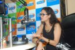Esha Gupta at Radio City studios in Bandra,Mumbai on 22nd Aug 2012 (11).JPG