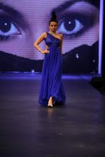 Model walks the ramp for KGK Entice Pvt.Ltd Show at IIJW Day 4 on 22nd Aug 2012 (131).JPG
