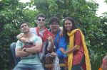 Prateek Chakravorty, Sharad Malhotra, Bidita Bag, Karan Sagoo at Sydney With Love film bus tour promotions in Mumbai on 31st Aug 2012 (13).JPG