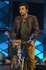 Ranbir Kapoor at Indian Idol grand finale in Mumbai on 1st Sept 2012 (25).JPG