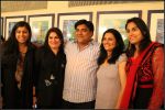 Ram Kapoor celebrates birthday with female fans from all over the world on 27th Aug 2012 (15).jpg