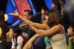 Priyanka Chopra on the sets of Zee Dance Ke Superkids in Mumbai on 3rd Sept 2012 (198).JPG