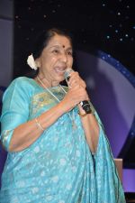 Asha Bhosle at Asha Bhosle_s 80 glorious years celebrations and her film Maii promotions in Mumbai on 5th Sept 2012 (64).JPG