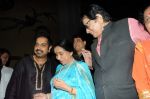 Asha Bhosle, Manoj Kumar, Shankar Mahadevan at Asha Bhosle_s 80 glorious years celebrations and her film Maii promotions in Mumbai on 5th Sept 2012 (172).JPG