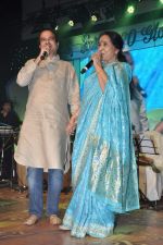 Asha Bhosle, Suresh Wadkar at Asha Bhosle_s 80 glorious years celebrations and her film Maii promotions in Mumbai on 5th Sept 2012 (89).JPG