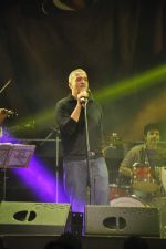 Lucky Ali live at the hard rock cafe on 6th Sept 2012 (12).JPG