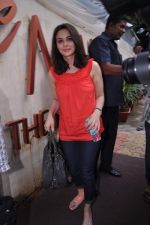 Preity Zinta at Ishq in paris trailor launch in Juhu on 7th Sept 2012 (63).JPG