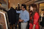 Anil Kapoor at Barkha Sonzal preview at Aza Store in Juhu, Mumbai on 8th Sept 2012 (43).JPG
